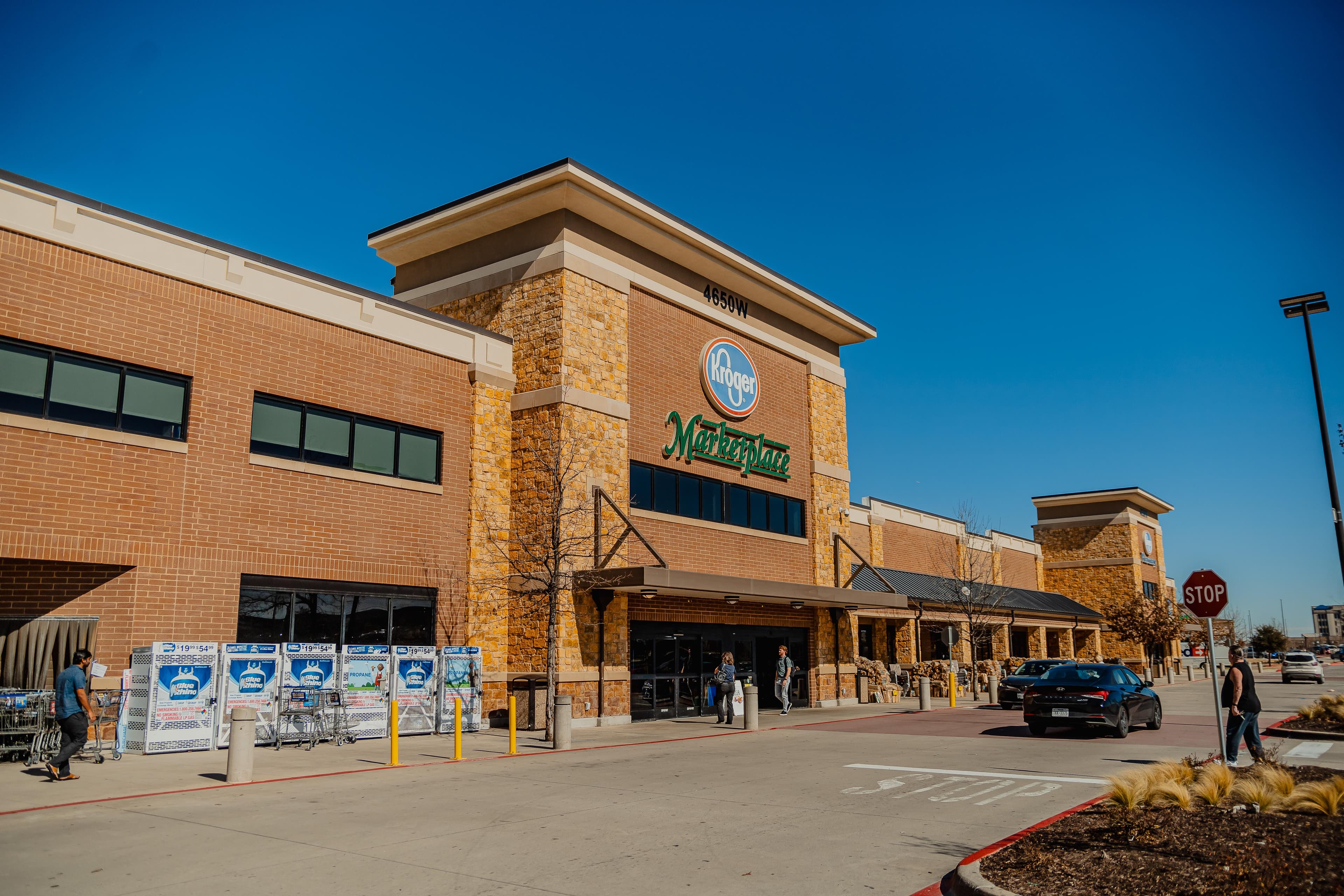 Windsong Ranch Marketplace NEC 380 & 423 - Kroger Anchored