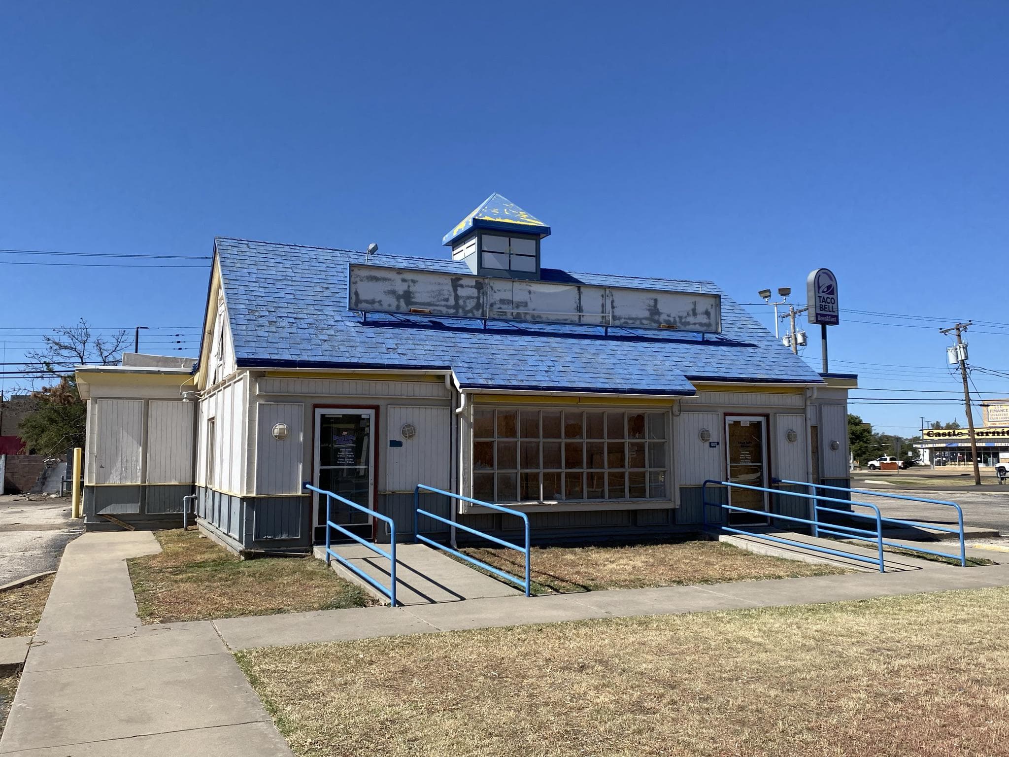 2nd Gen Restaurant - 725 N Pierce Street