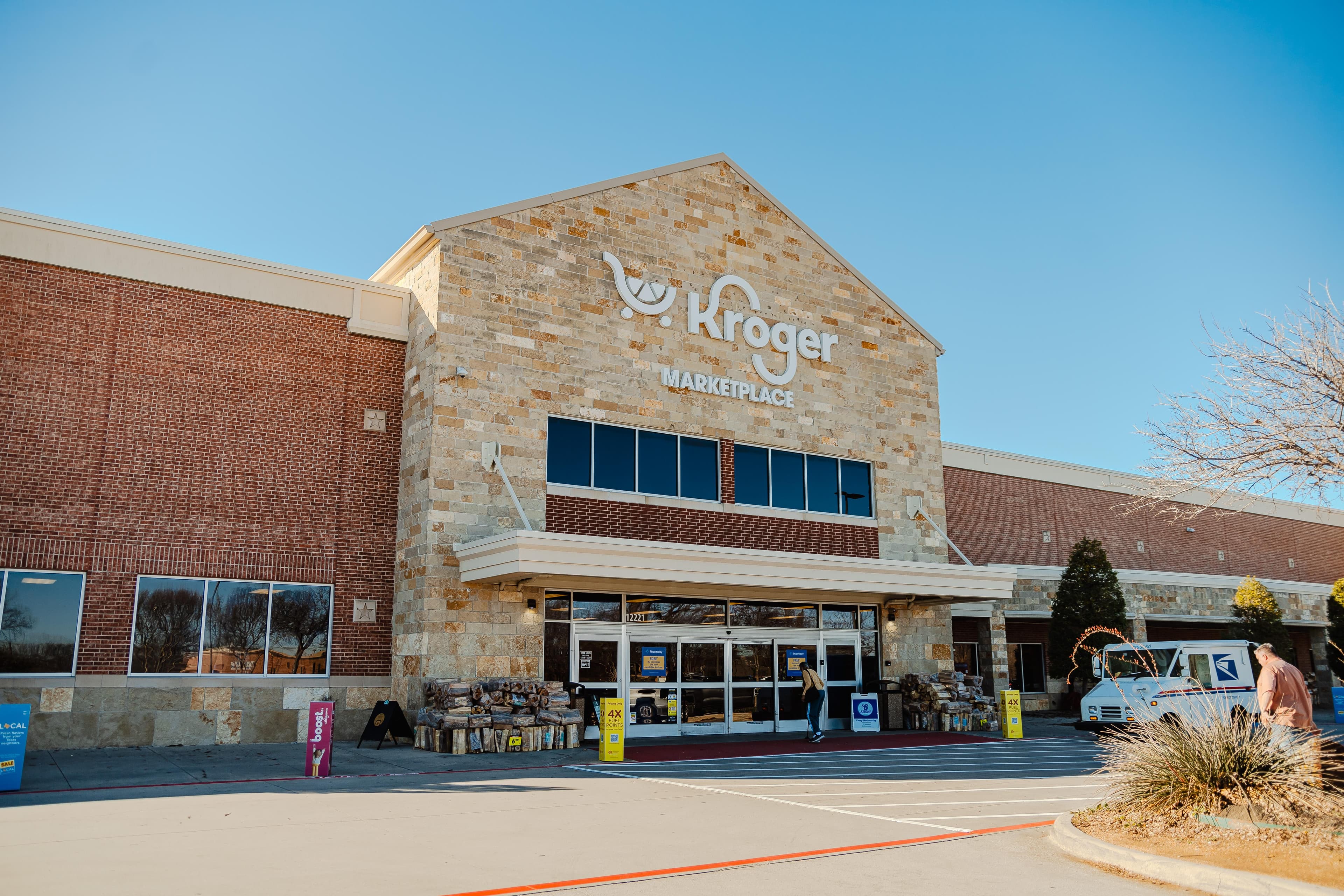 Custer Star - Kroger Anchored