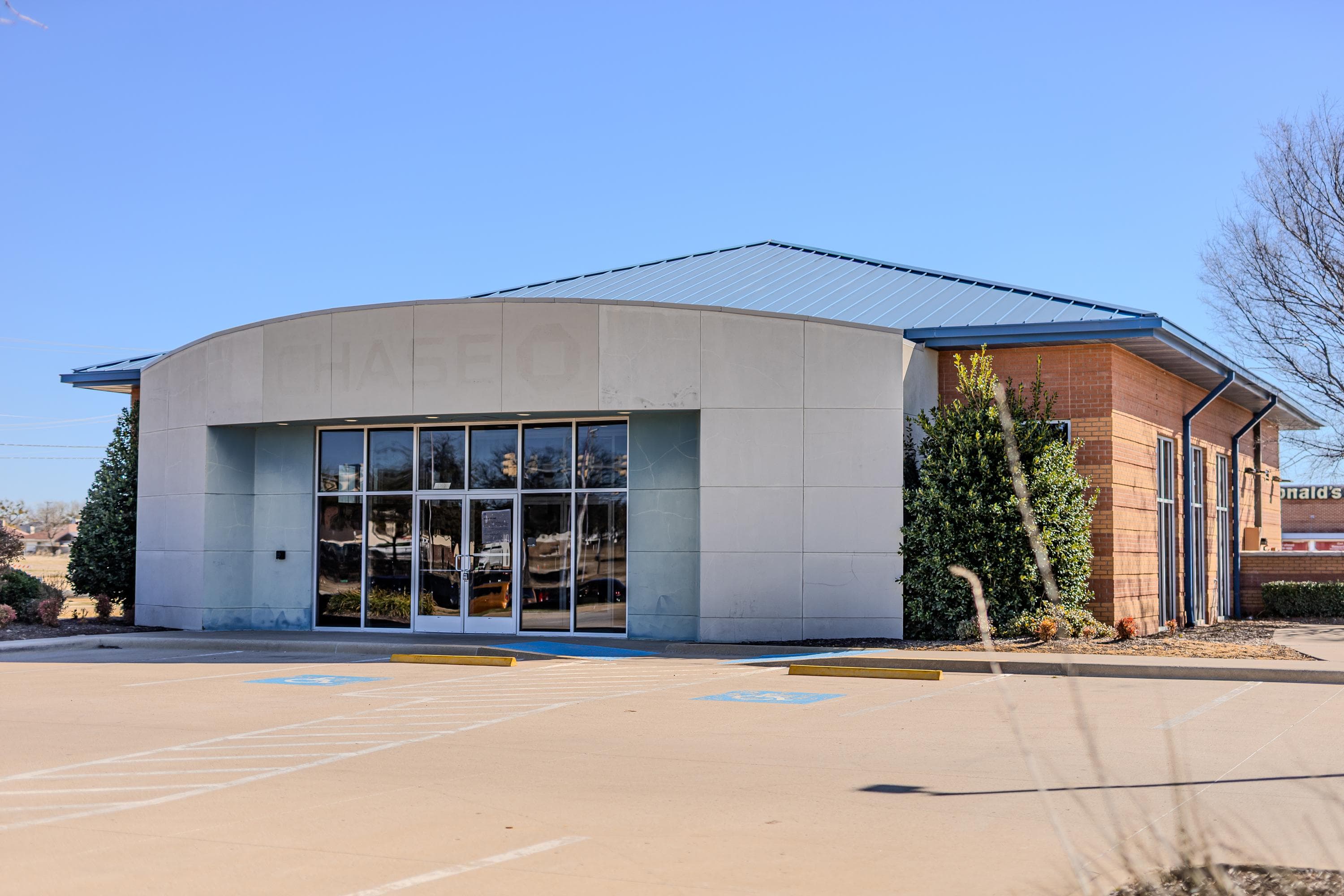 Space/Ground Lease/Build-to-Suit