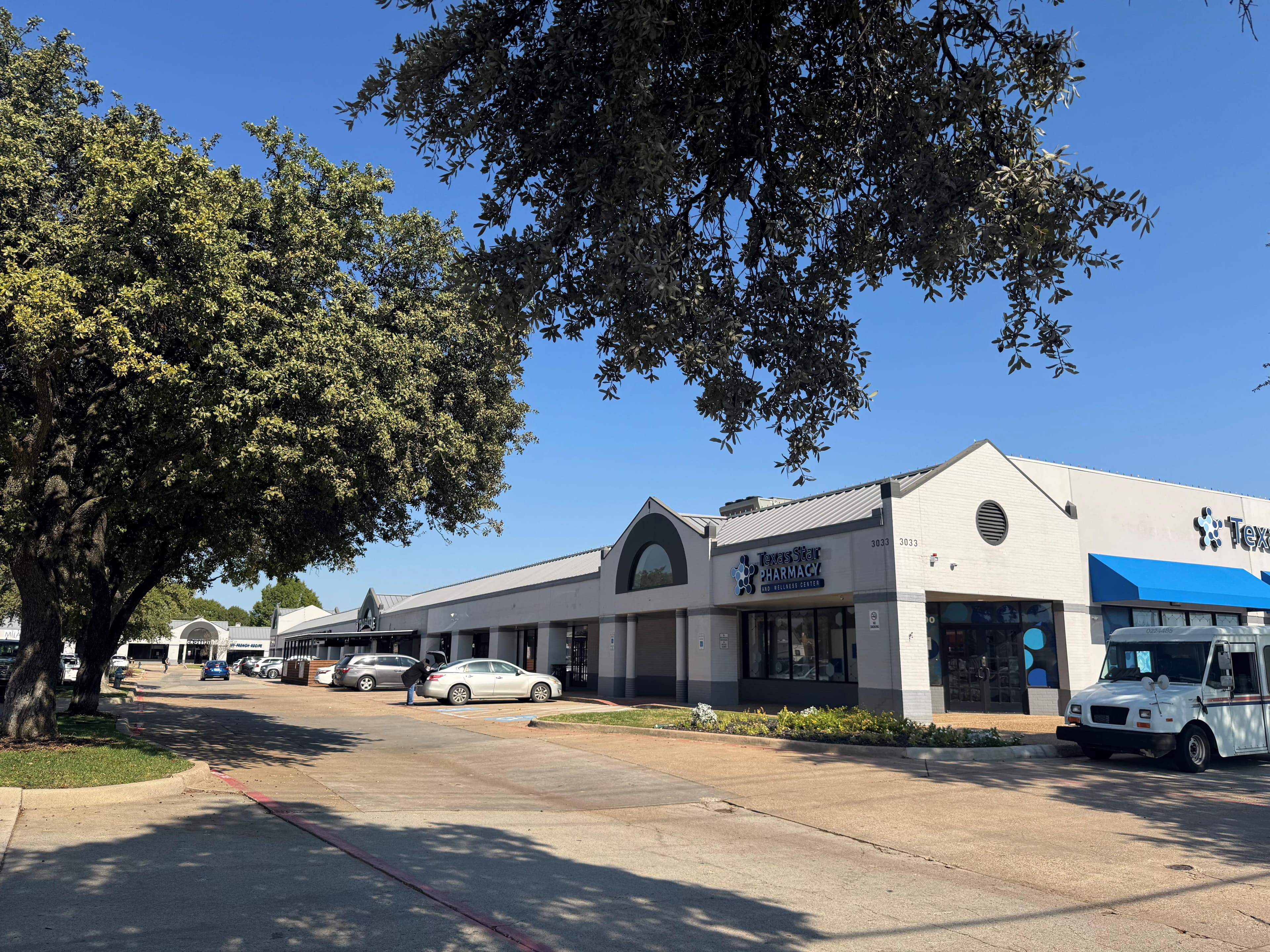 Crossroads Shopping Center