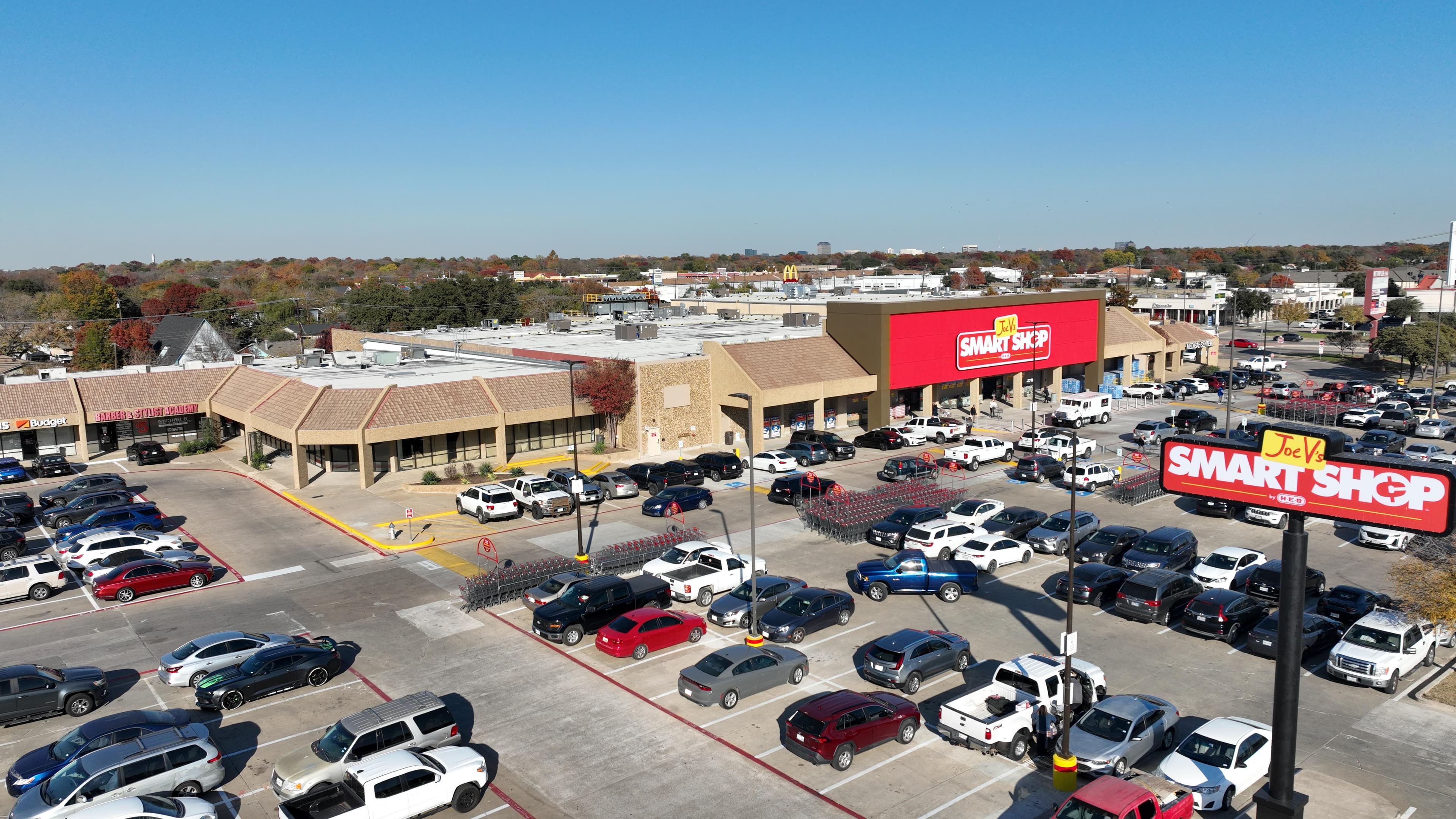 2407 W Airport Fwy