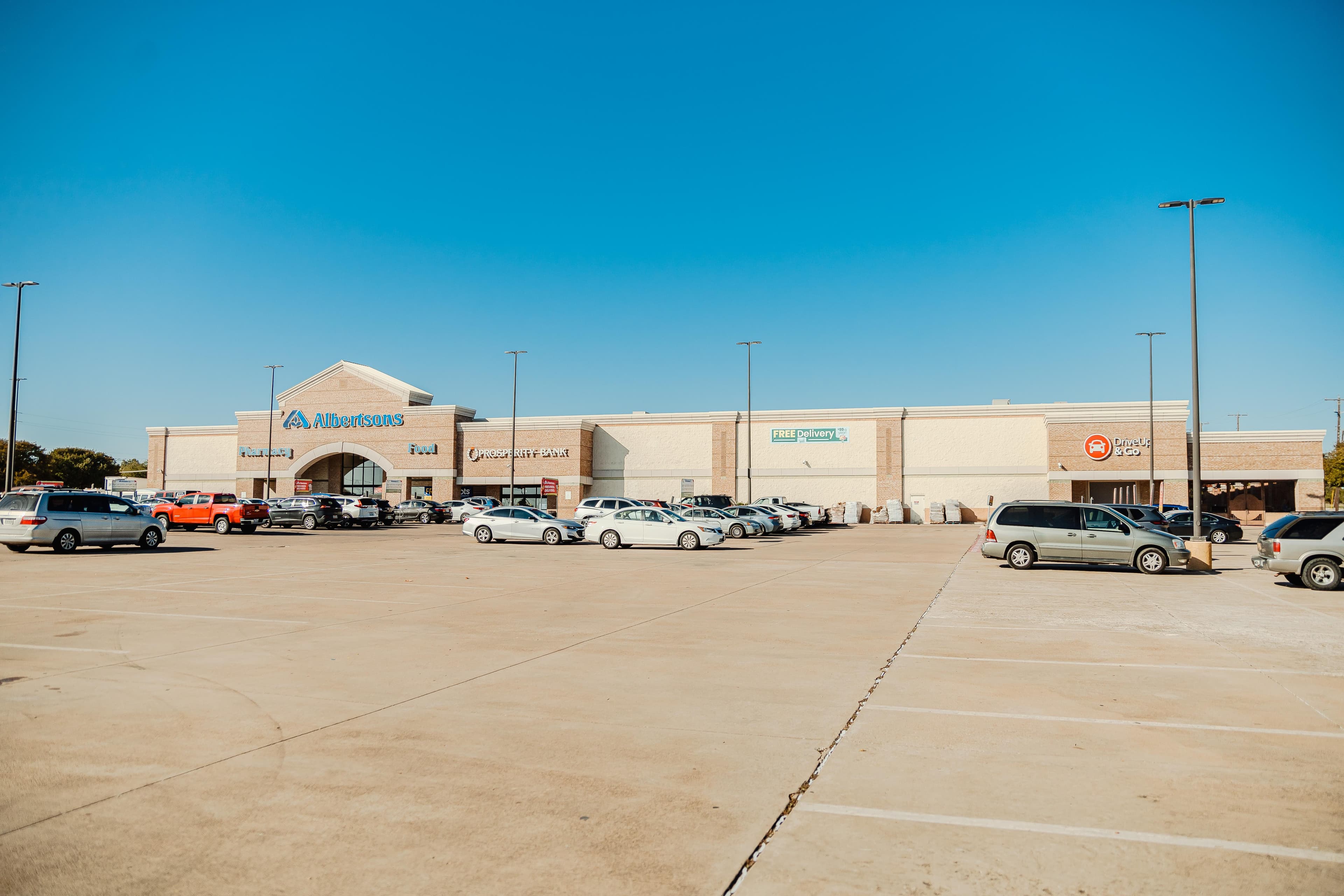 Former Albertsons Garden Center - Carrier Pkwy & Main